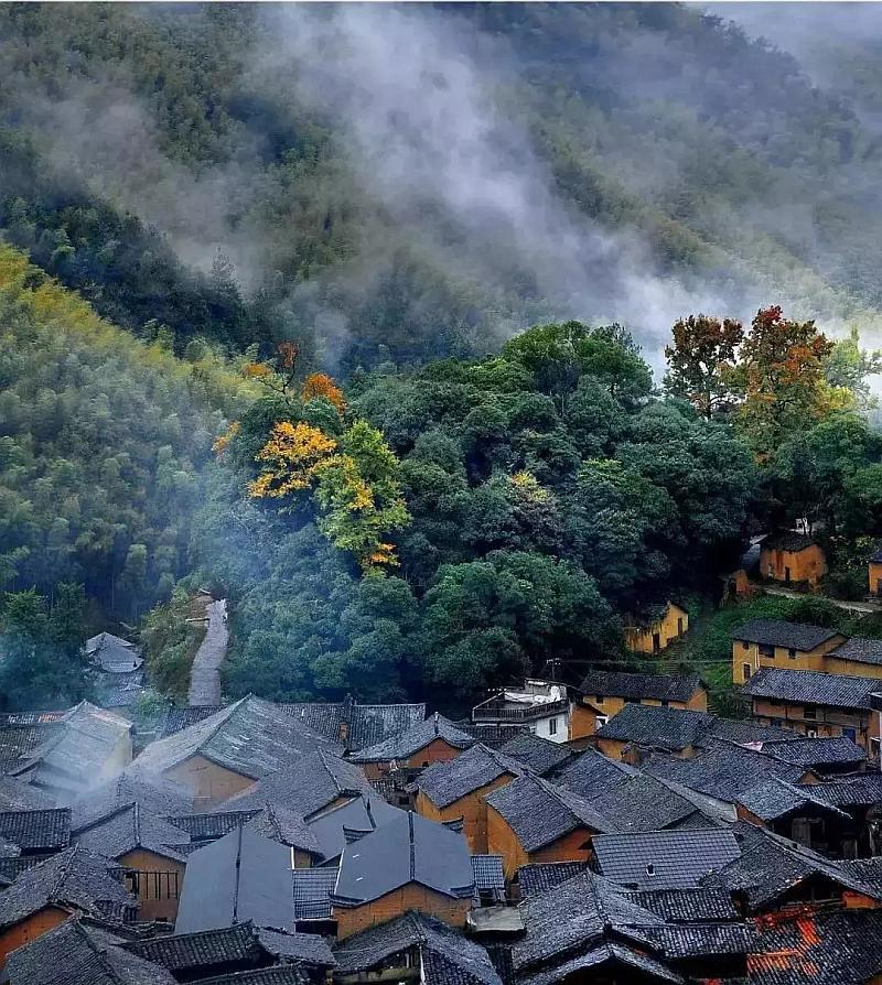 “龙咚锵”送安全!湖北应急科普地铁专列上线
